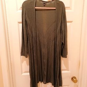 Beautiful Torrid Olive Green Cardigan Size 4